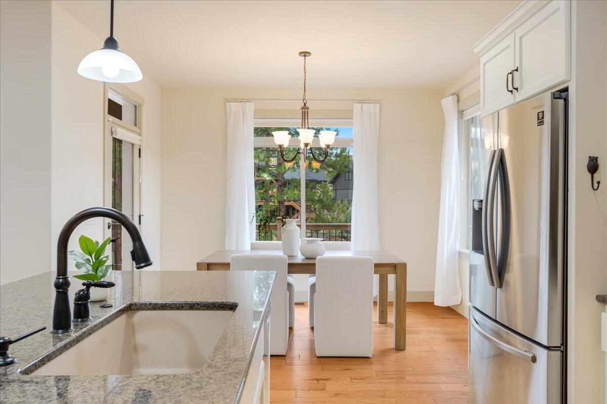 Broken Top - Residential