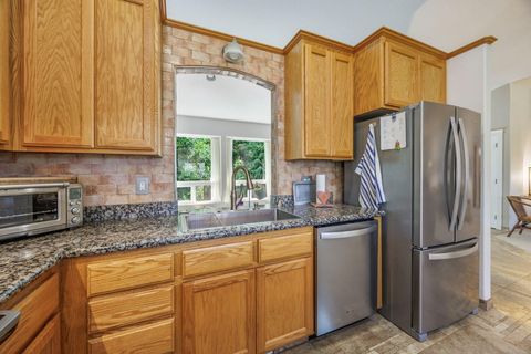 Tiny photo for 16445 Meadows Road, White City, OR 97503 (MLS # 220219437)