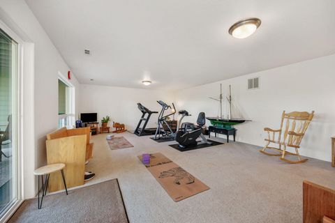 Tiny photo for 16445 Meadows Road, White City, OR 97503 (MLS # 220219437)
