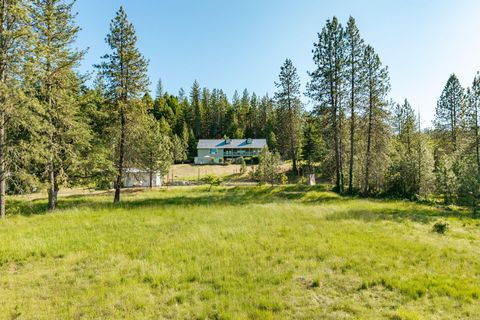 Tiny photo for 16445 Meadows Road, White City, OR 97503 (MLS # 220219437)
