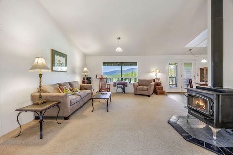 Tiny photo for 16445 Meadows Road, White City, OR 97503 (MLS # 220219437)