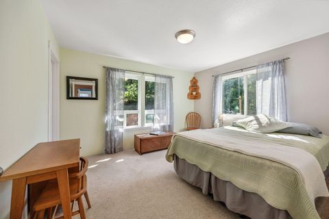 Tiny photo for 16445 Meadows Road, White City, OR 97503 (MLS # 220219437)