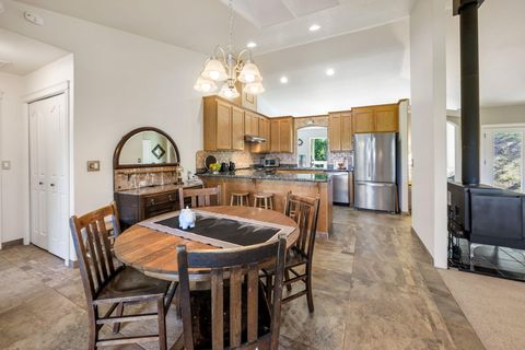 Tiny photo for 16445 Meadows Road, White City, OR 97503 (MLS # 220219437)
