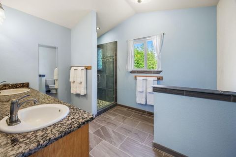Tiny photo for 16445 Meadows Road, White City, OR 97503 (MLS # 220219437)