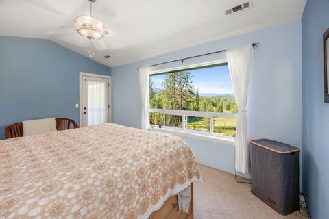 Tiny photo for 16445 Meadows Road, White City, OR 97503 (MLS # 220219437)