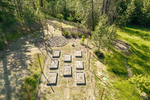 Tiny photo for 16445 Meadows Road, White City, OR 97503 (MLS # 220219437)