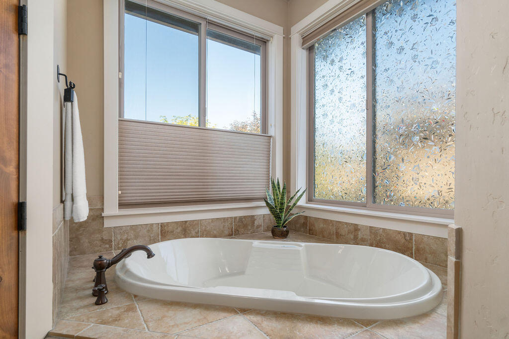 River Rim - Residential