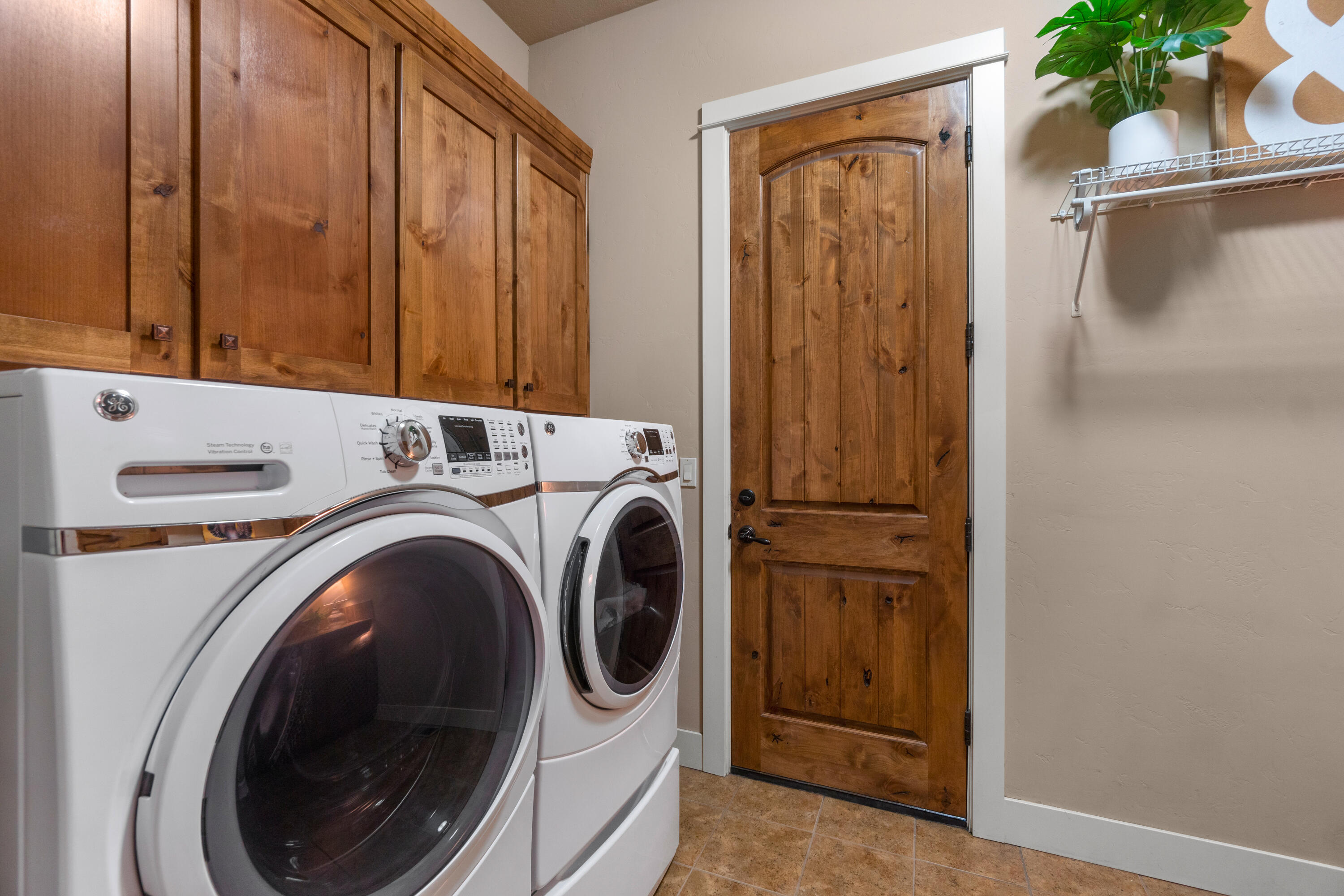 River Rim - Residential