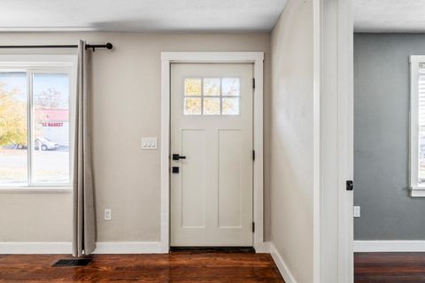 Tiny photo for 1855 Portland Street, Klamath Falls, OR 97601 (MLS # 220211707)