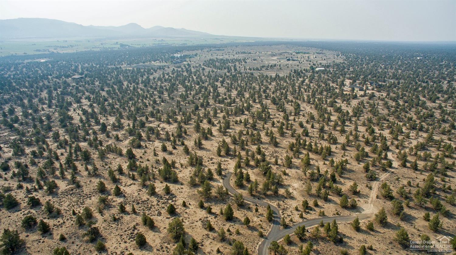 West Powell Butte Es - Land