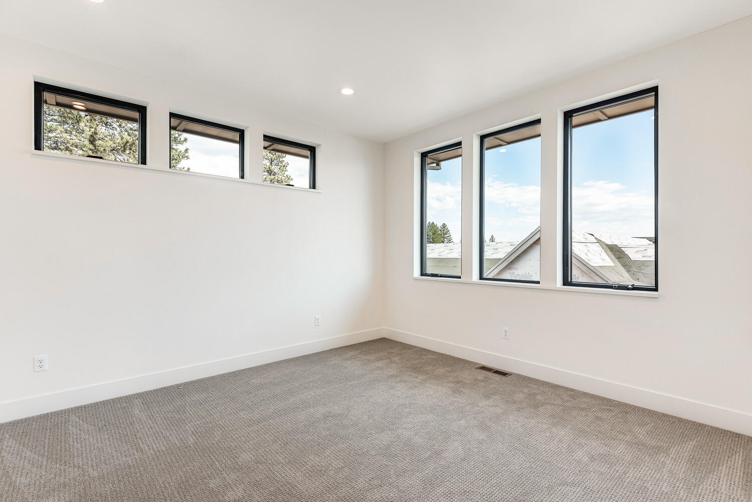 Discovery West Phase 5 - Residential