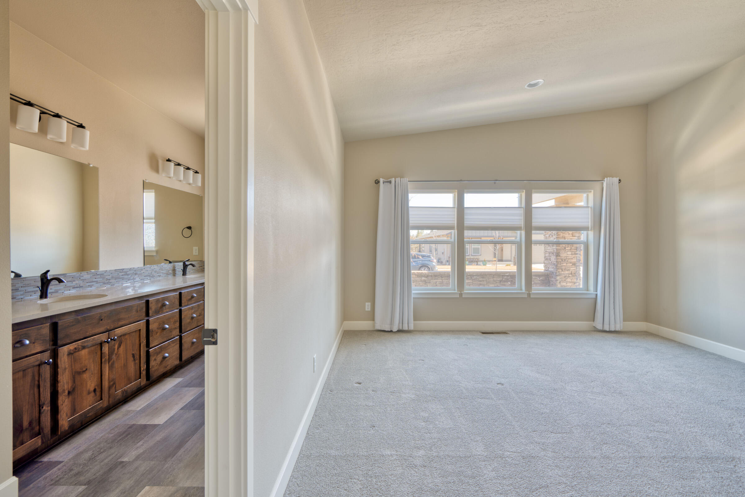 Canyon Rim Village - Residential