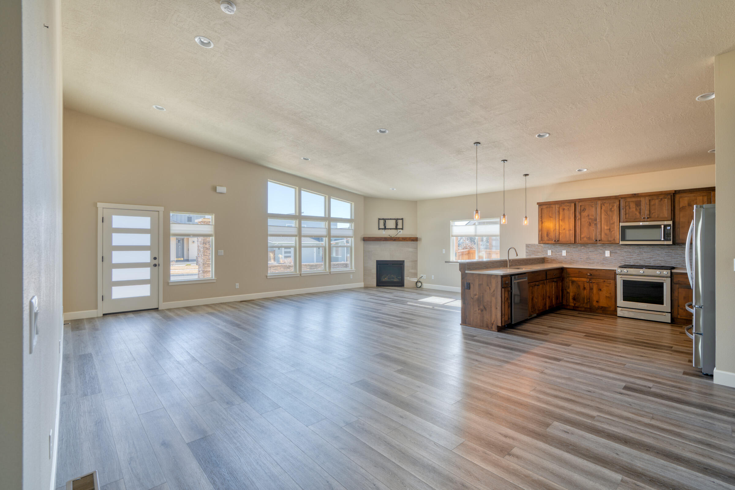 Canyon Rim Village - Residential