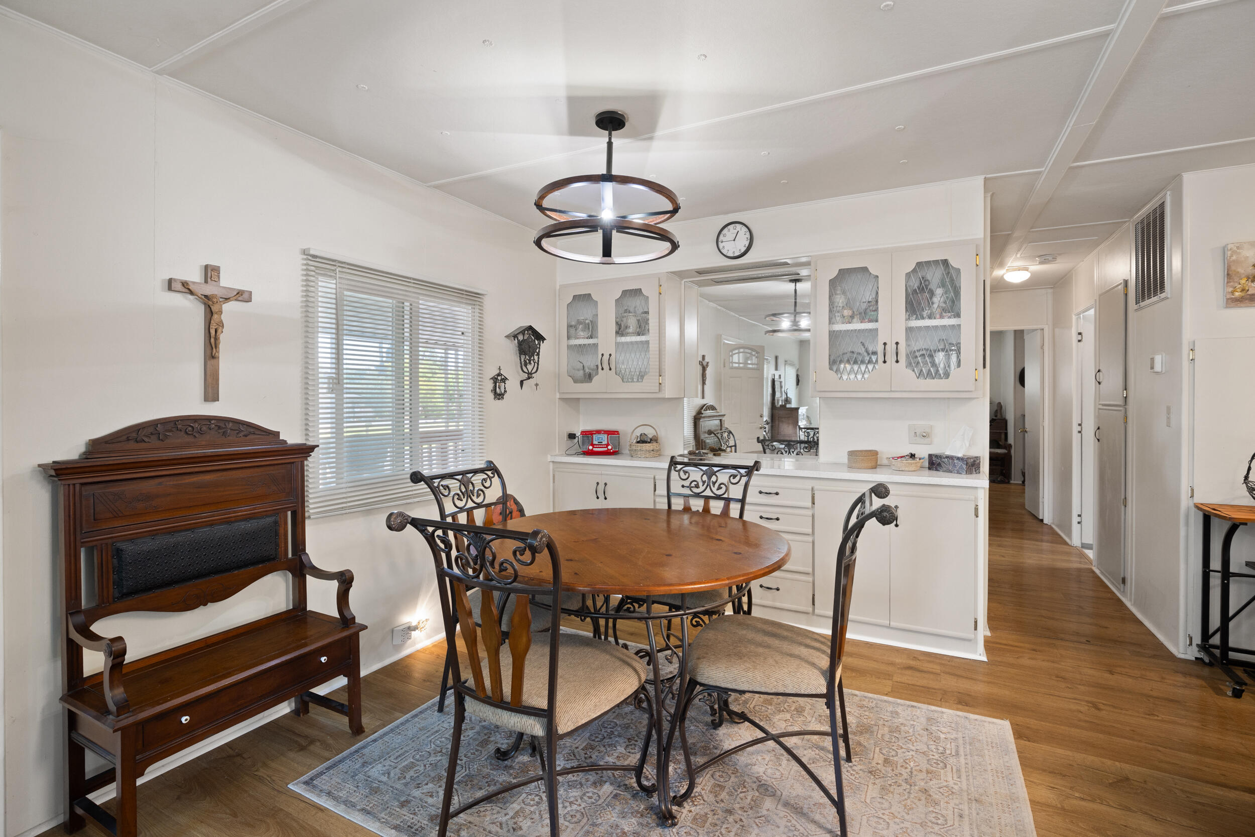 Rogue Lea Estates - Residential