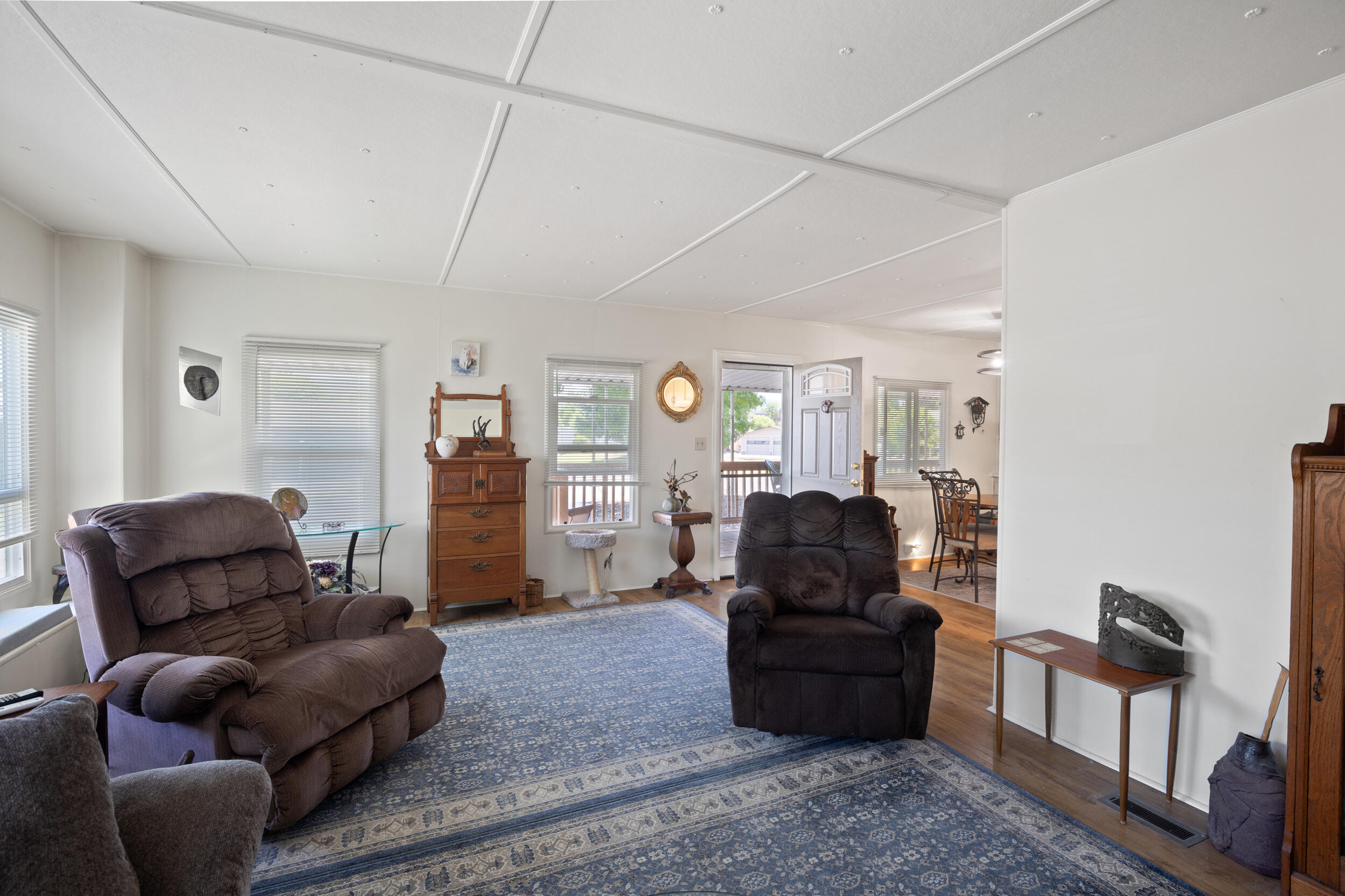 Rogue Lea Estates - Residential