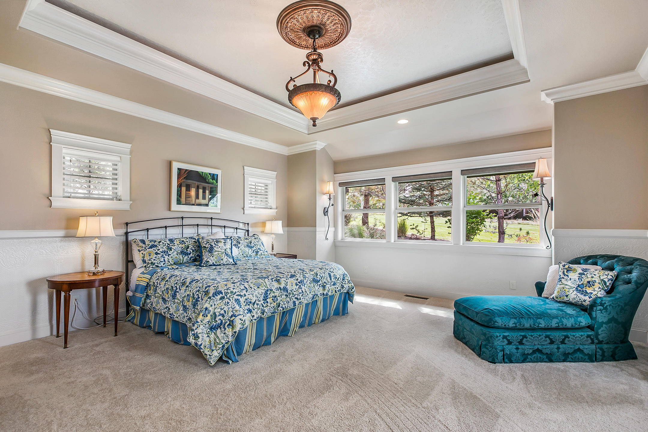 Broken Top - Residential