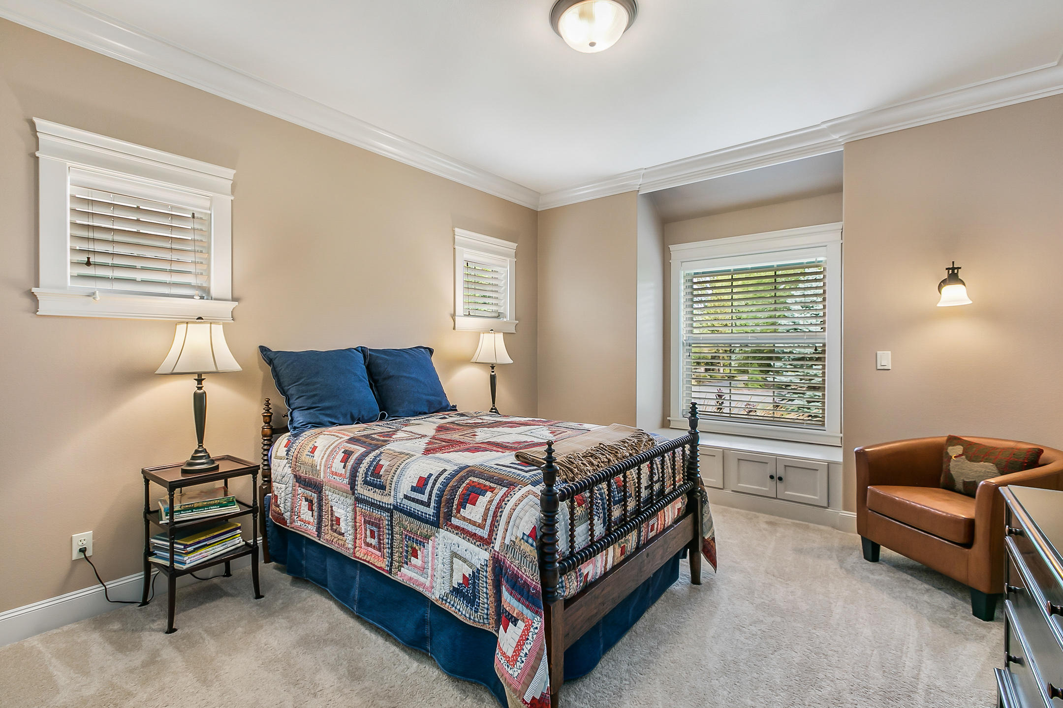 Broken Top - Residential