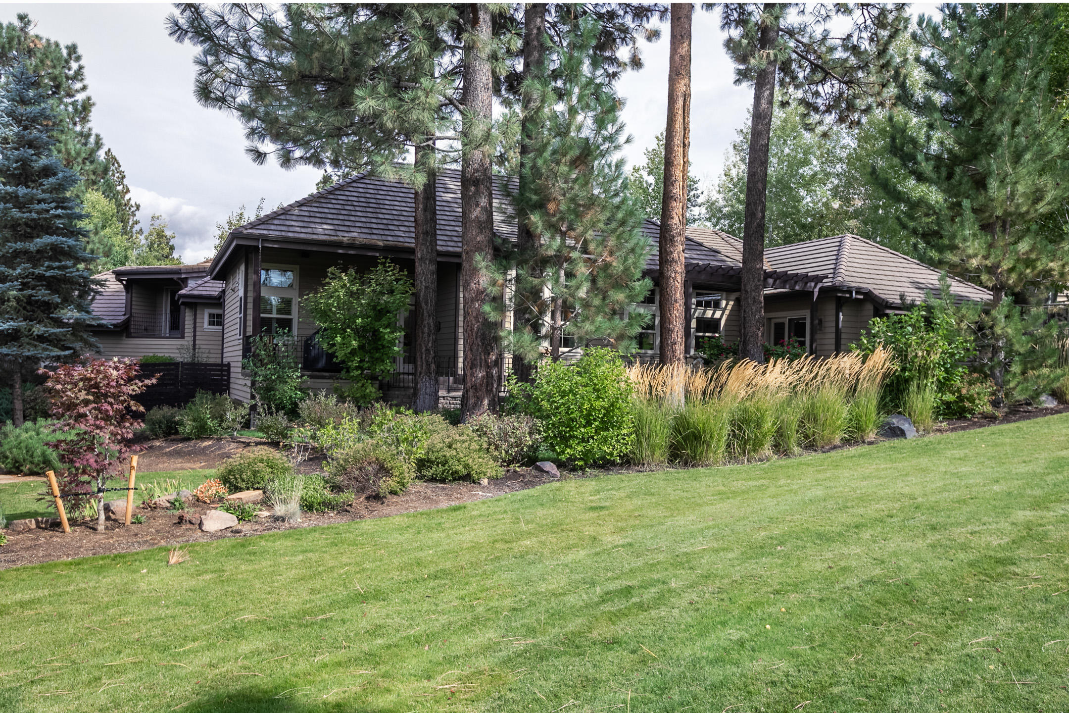 Broken Top - Residential