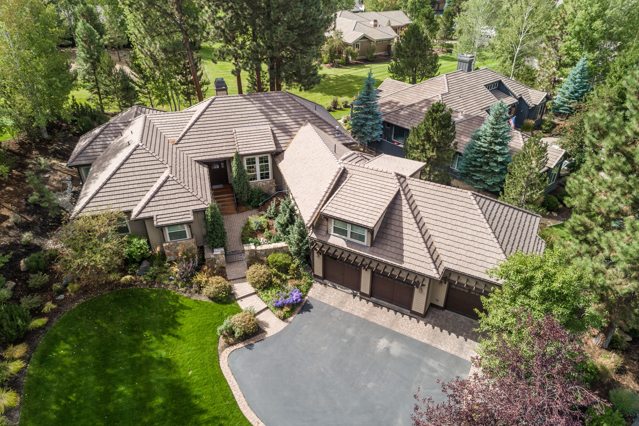 Broken Top - Residential