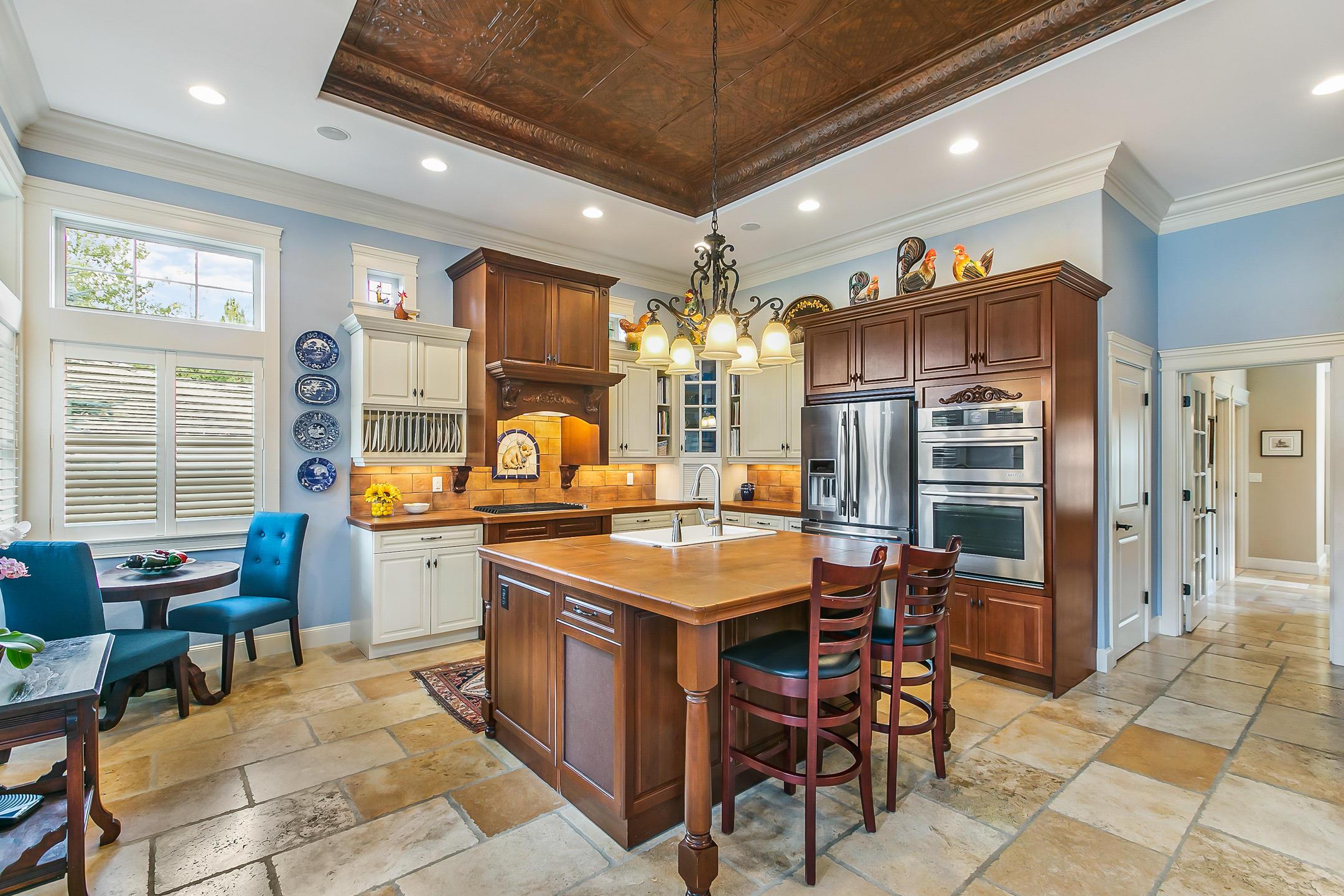 Broken Top - Residential