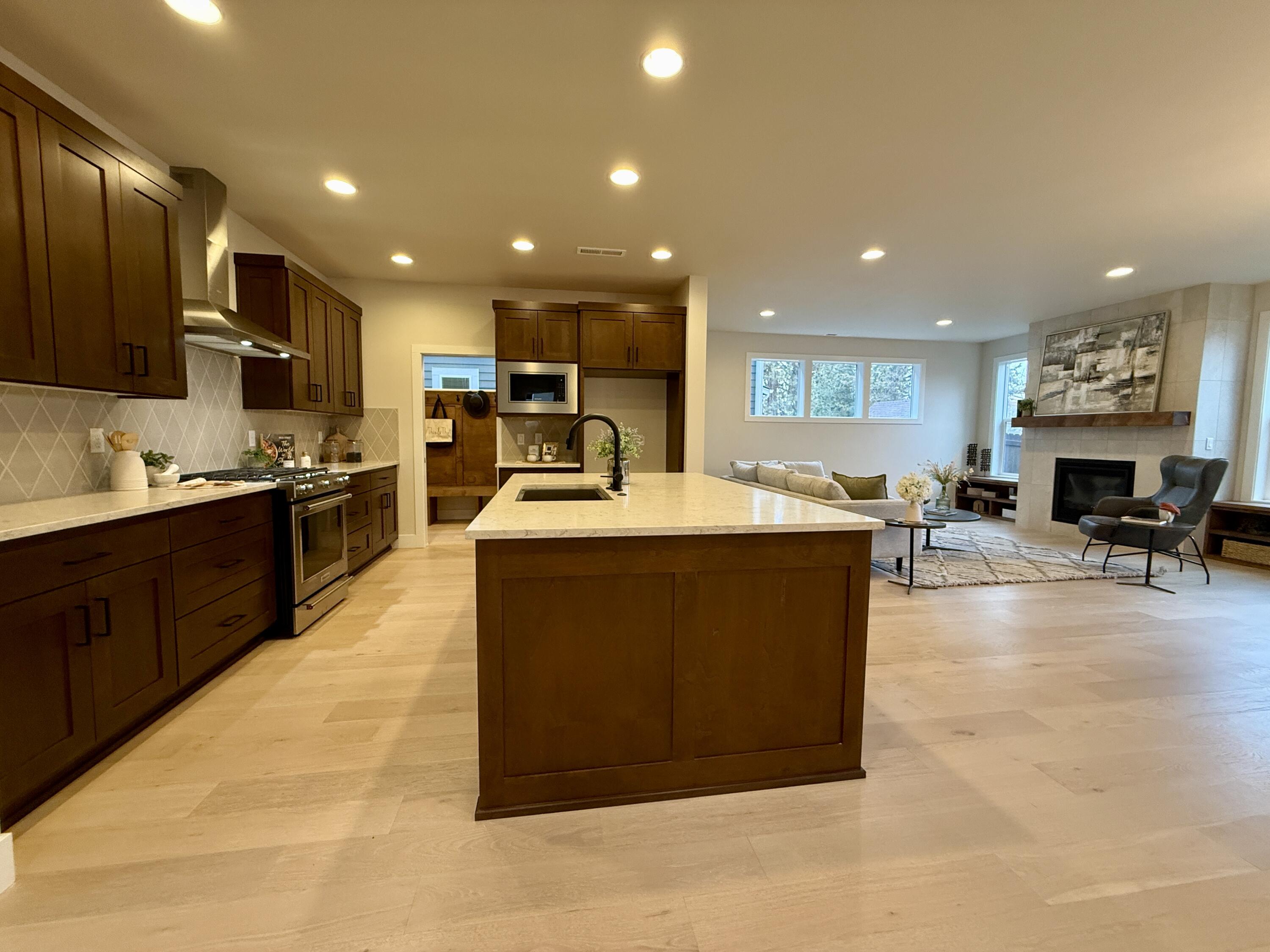 61429 SE Daybreak Court Lot 7