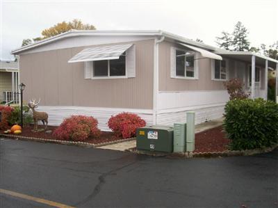 Rogue Lea Estates - Residential