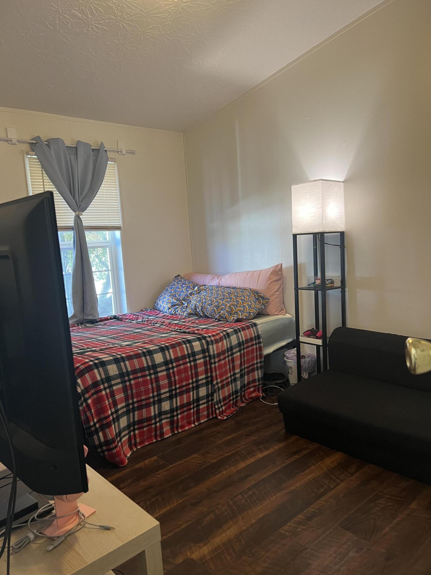 Round Lake Estates - Residential