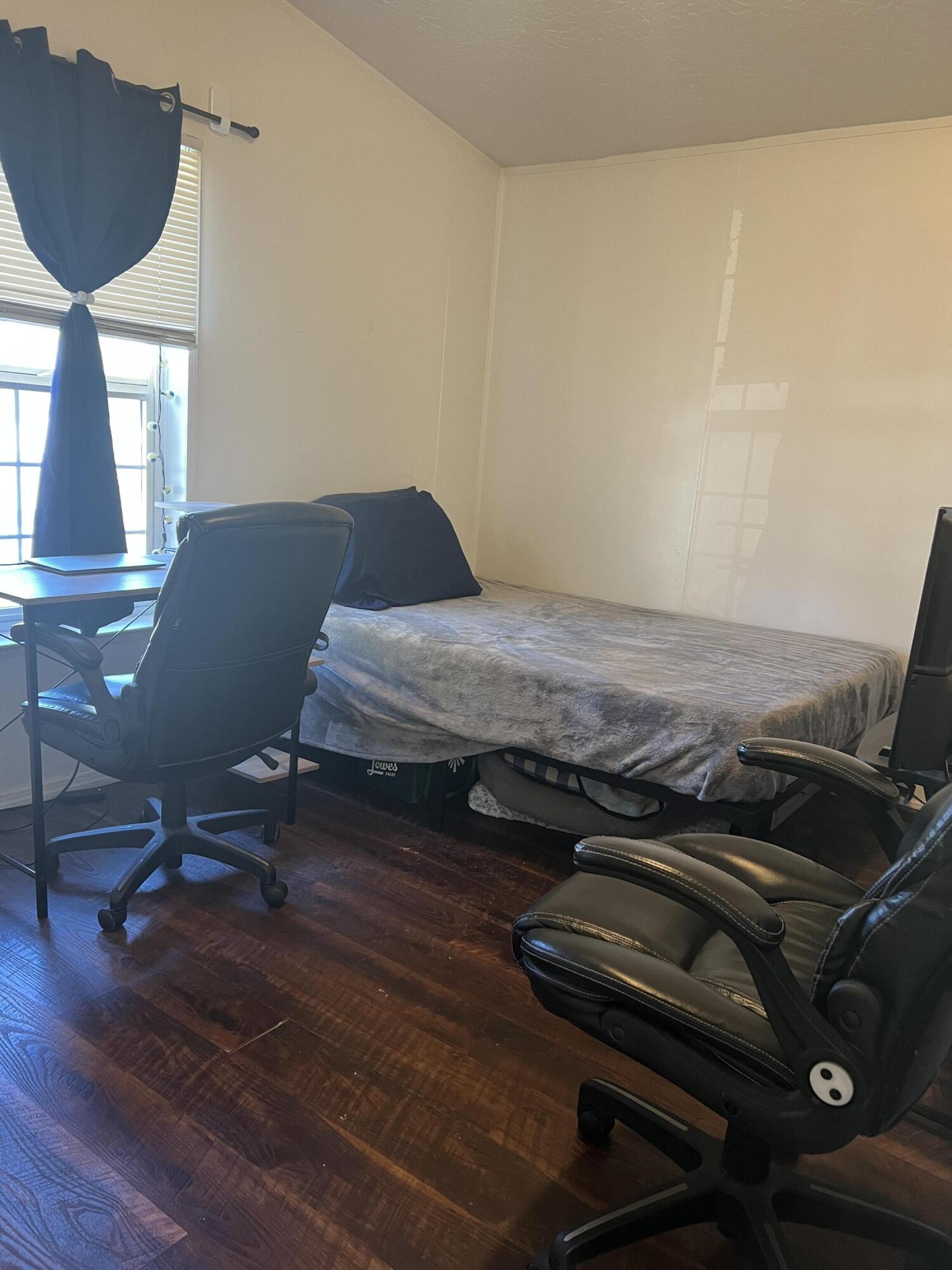 Round Lake Estates - Residential