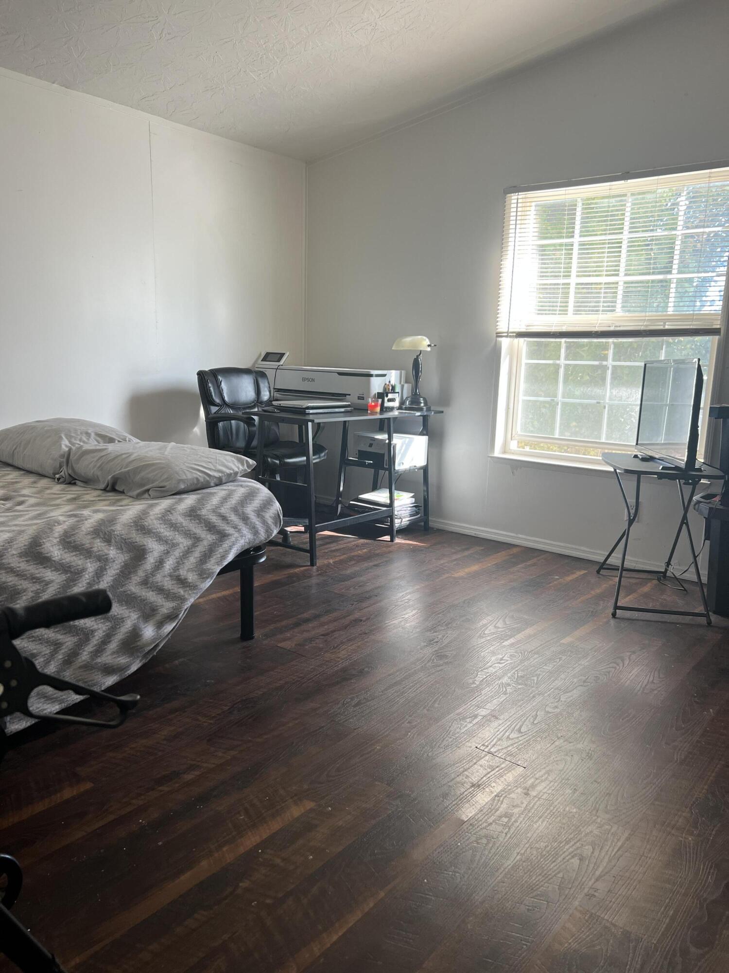 Round Lake Estates - Residential