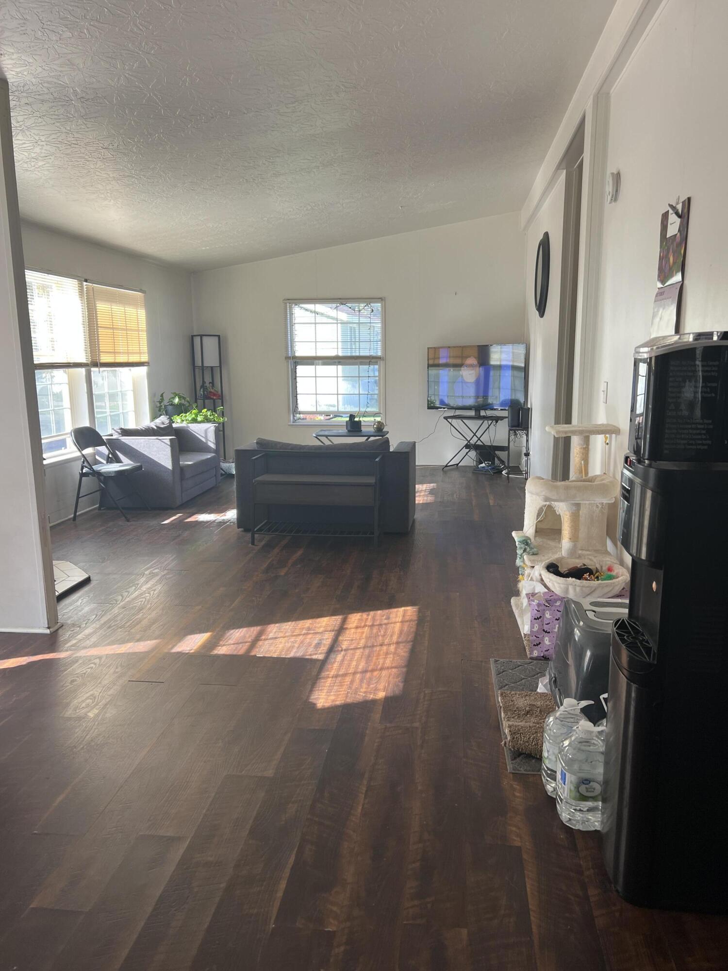 Round Lake Estates - Residential