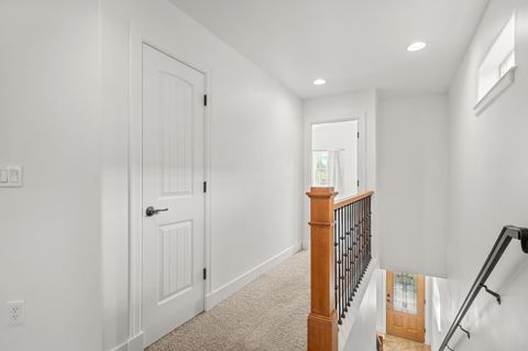 Tiny photo for 1238 Fruitdale Drive, Grants Pass, OR 97527 (MLS # 220219694)