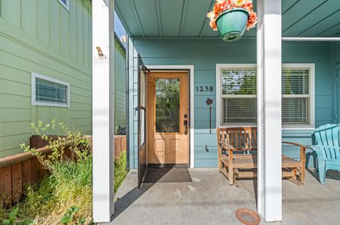 Tiny photo for 1238 Fruitdale Drive, Grants Pass, OR 97527 (MLS # 220219694)