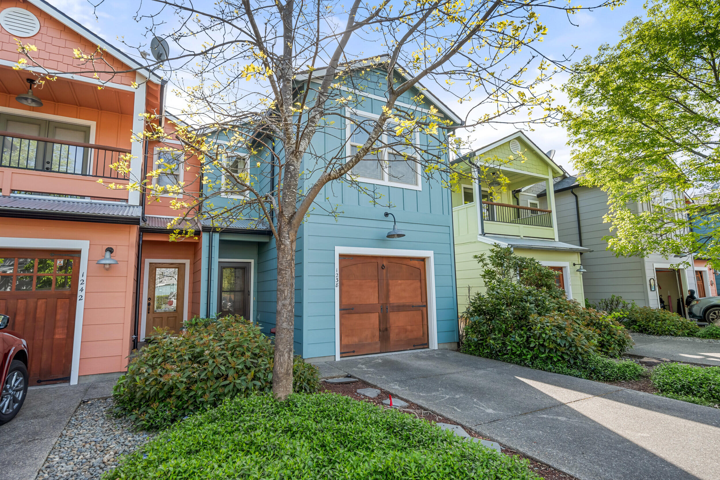 1238 Fruitdale Drive