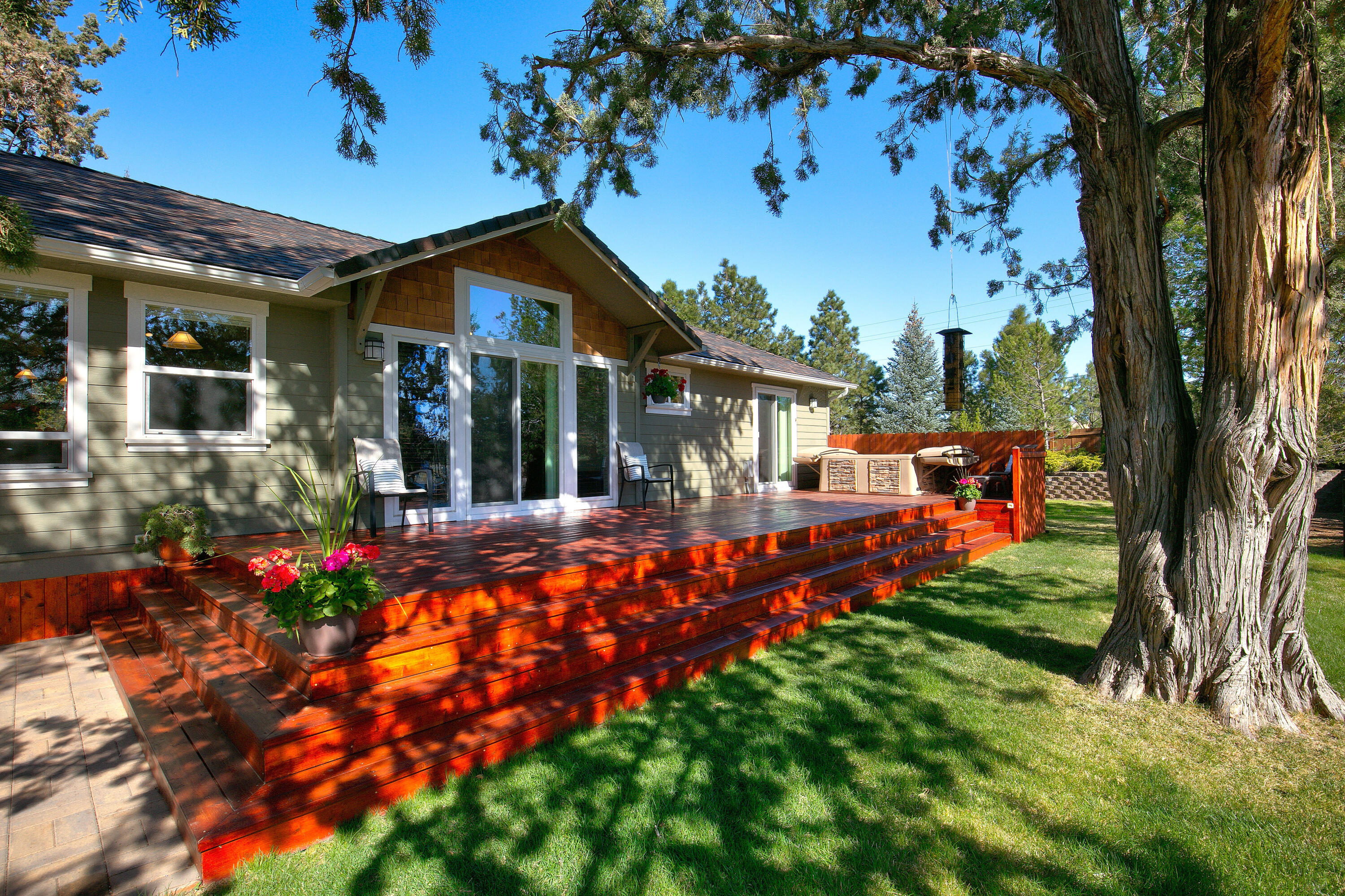 Townsite Of Laidlaw - Residential