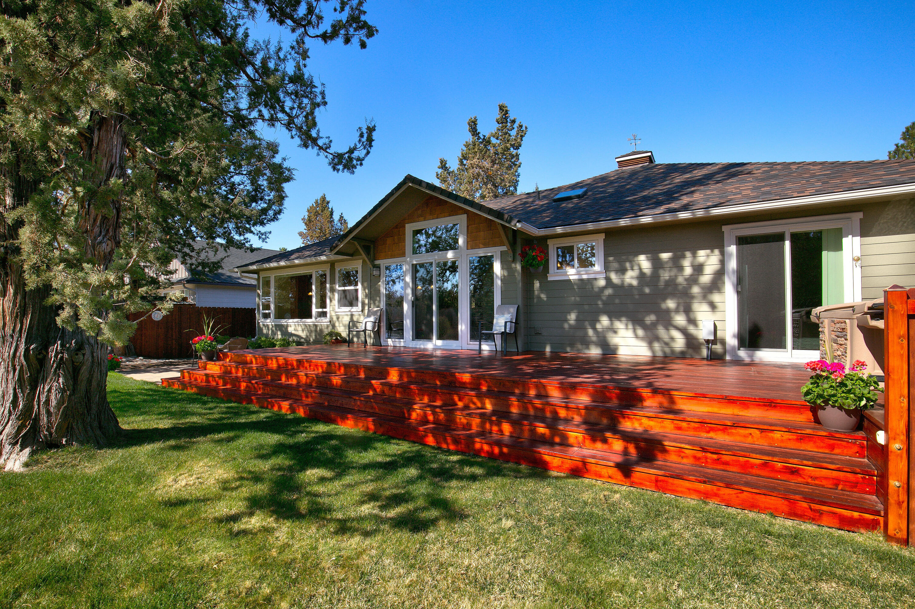 Townsite Of Laidlaw - Residential