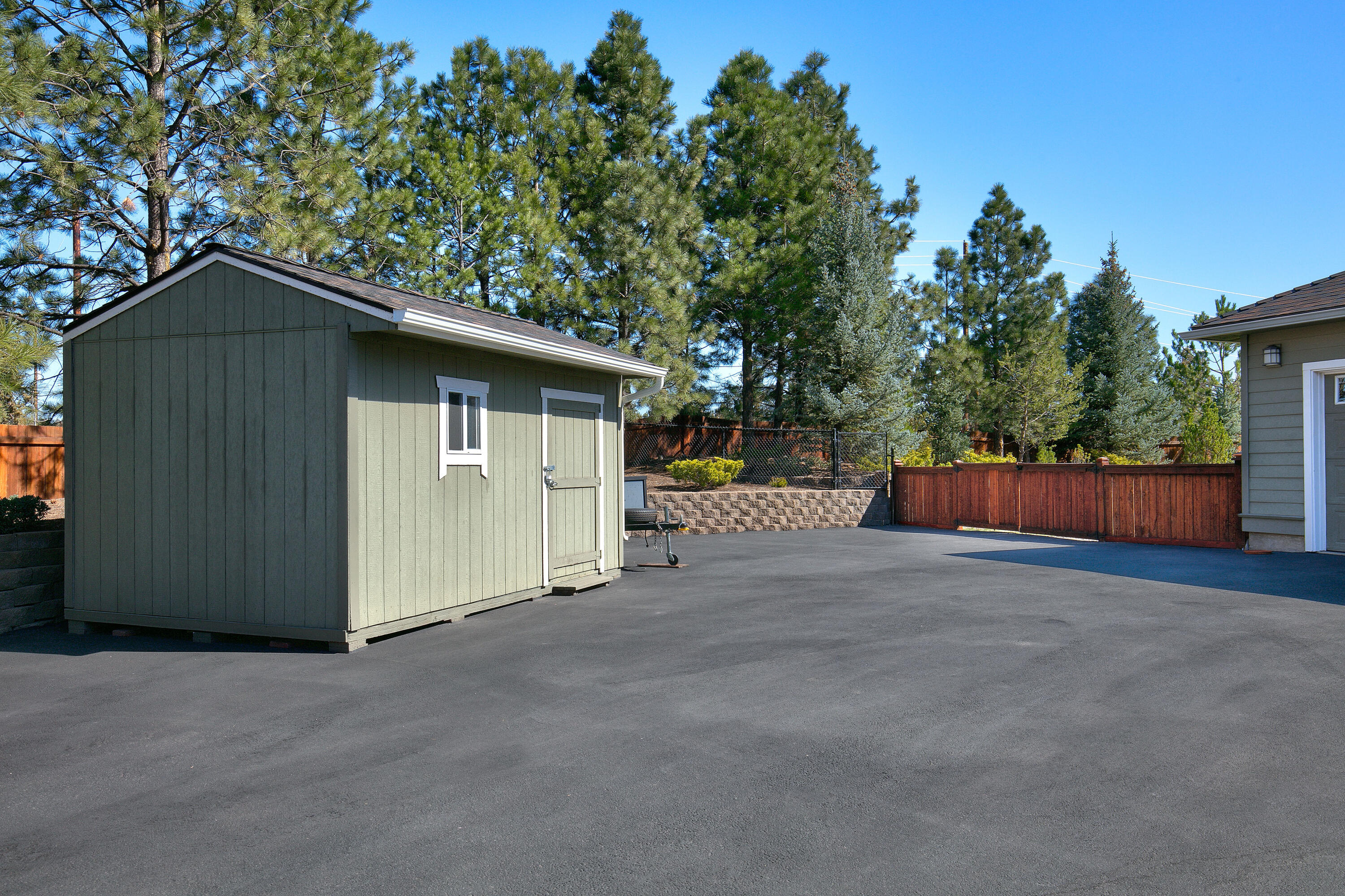 Townsite Of Laidlaw - Residential