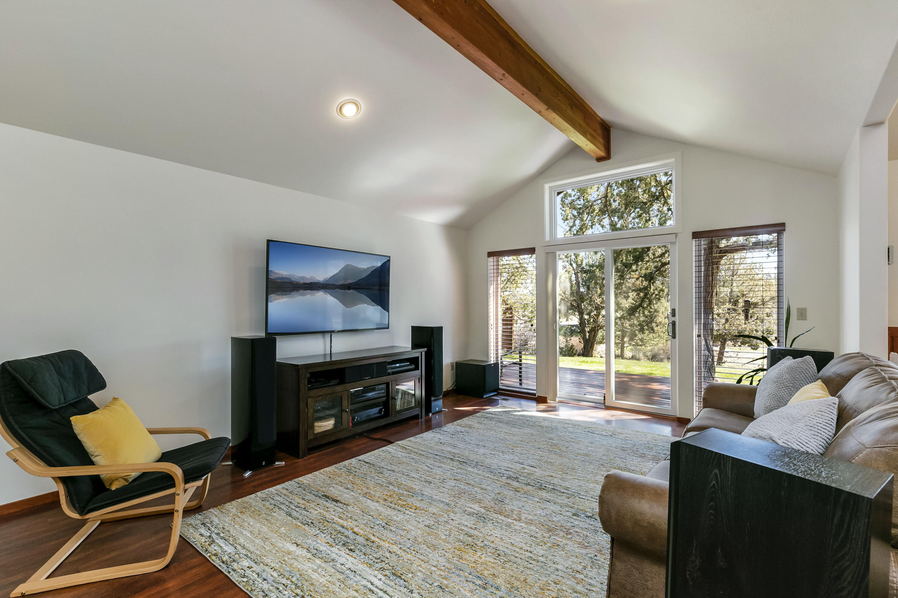 Townsite Of Laidlaw - Residential