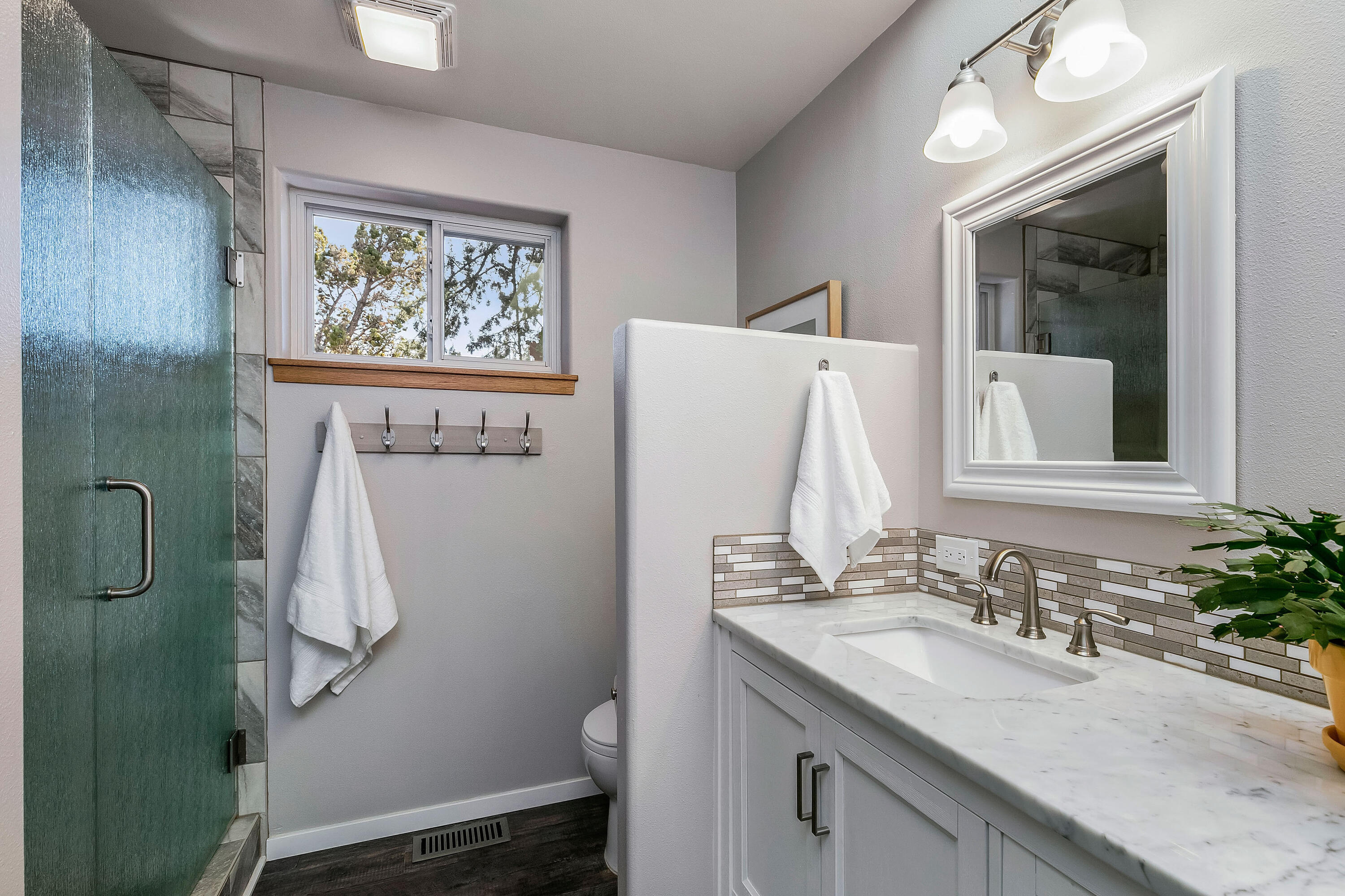 Townsite Of Laidlaw - Residential