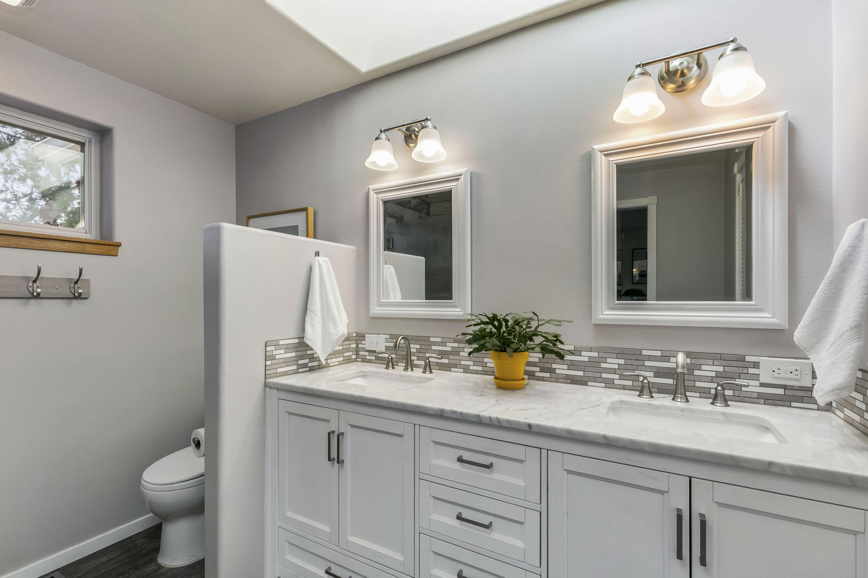 Townsite Of Laidlaw - Residential