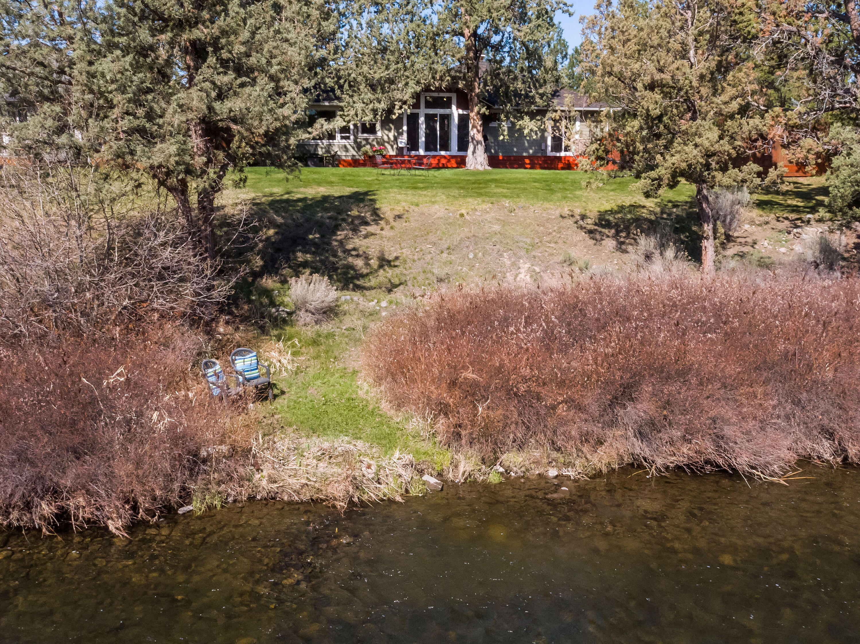 Townsite Of Laidlaw - Residential