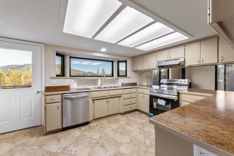 Tiny photo for 111 Lance Drive, Grants Pass, OR 97526 (MLS # 220215678)