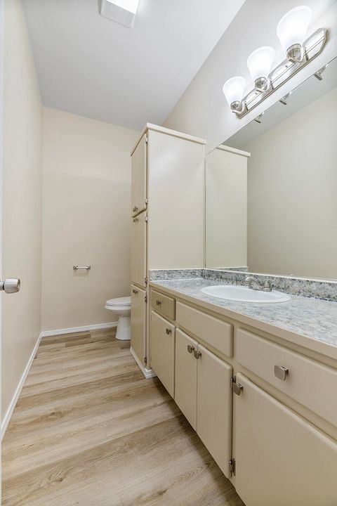 Tiny photo for 111 Lance Drive, Grants Pass, OR 97526 (MLS # 220215678)