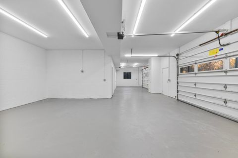 Tiny photo for 111 Lance Drive, Grants Pass, OR 97526 (MLS # 220215678)