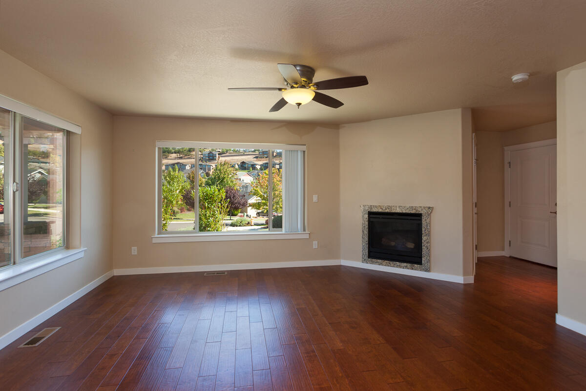 Forest Ridge At Vista Pointe Phase 1 - Residential