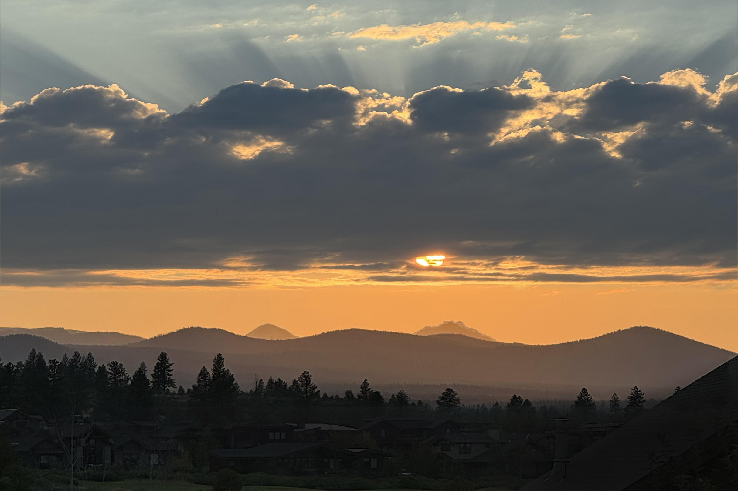 19300 Eaton Lane

                                                                             Bend                                

                                    , OR - $1,275,000