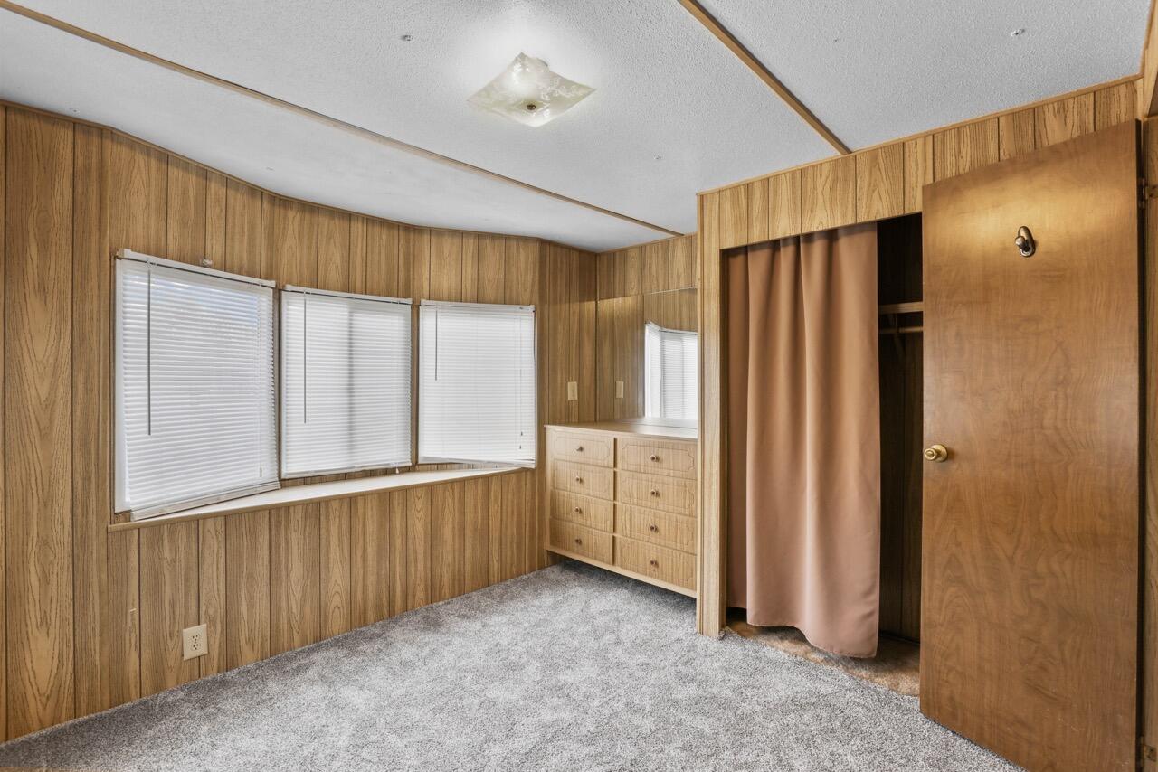 Rogue Lea Estates - Residential