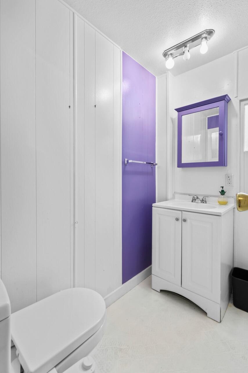 Rogue Lea Estates - Residential