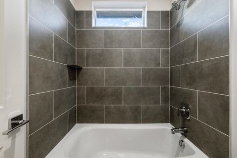 Tiny photo for 1205 Vine Maple Drive, Klamath Falls, OR 97601 (MLS # 220215651)