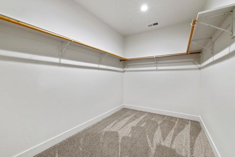 Tiny photo for 1205 Vine Maple Drive, Klamath Falls, OR 97601 (MLS # 220215651)