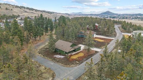 Tiny photo for 1205 Vine Maple Drive, Klamath Falls, OR 97601 (MLS # 220215651)